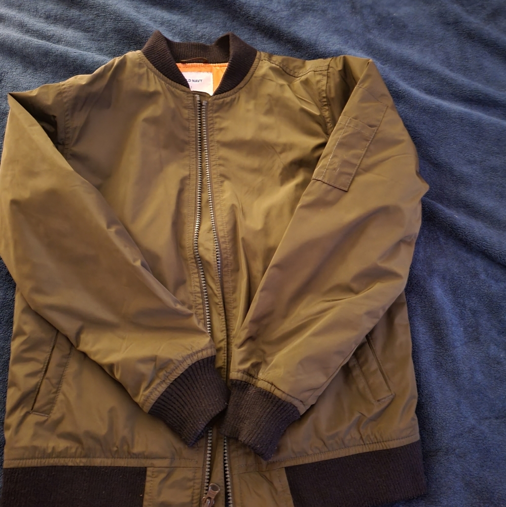 Youth olive green flight jacket size 10-12